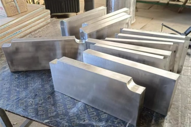 南开不锈钢包铅件